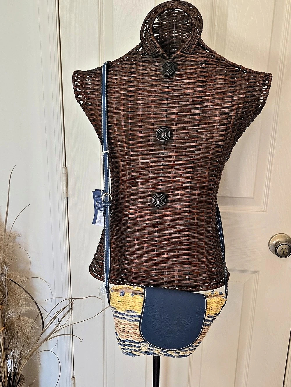 Universal Thread Woven Crossbody Bag in Blue & Brown NWT